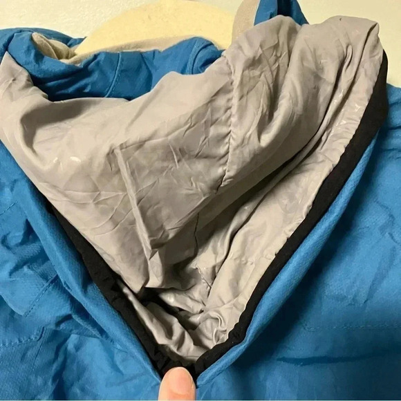 Marmot  blue ski jacket - Picture 5 of 8